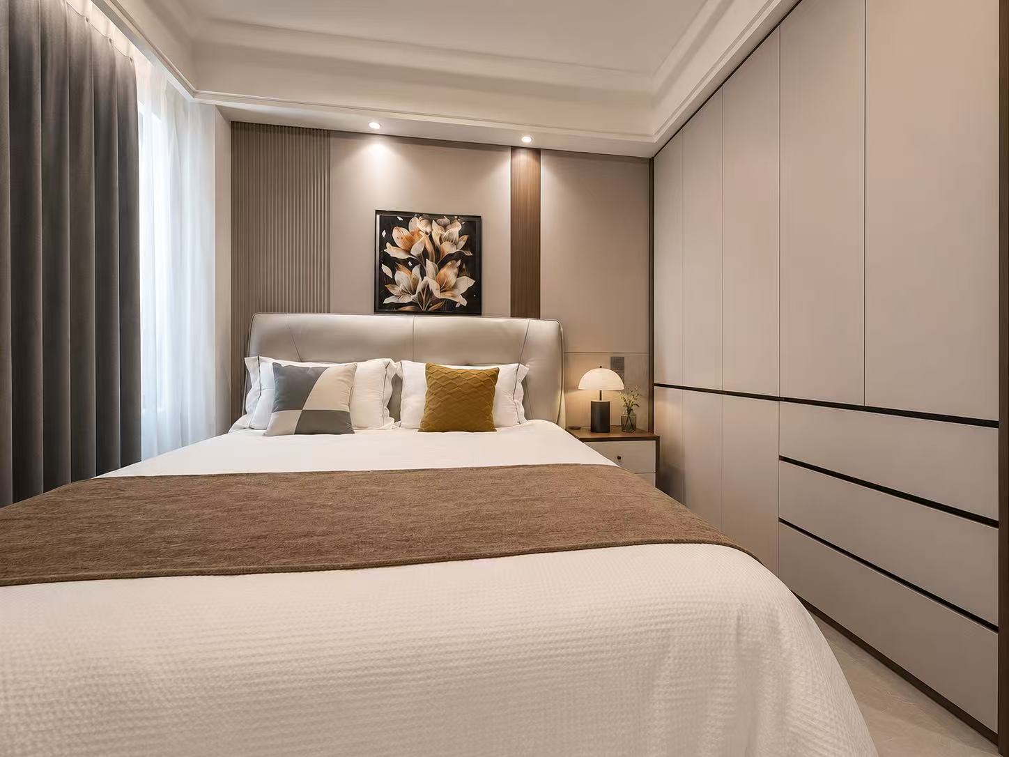Queen bed